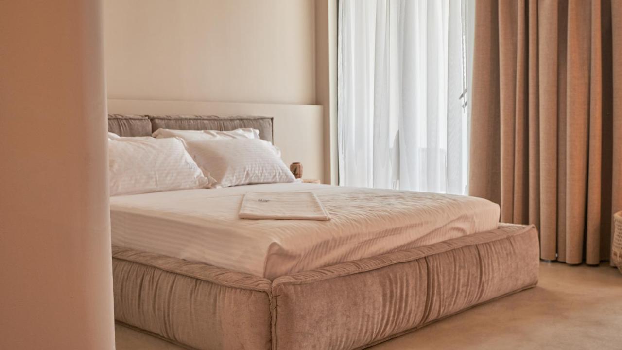 Azar Luxury Suites Vlorë Exteriör bild