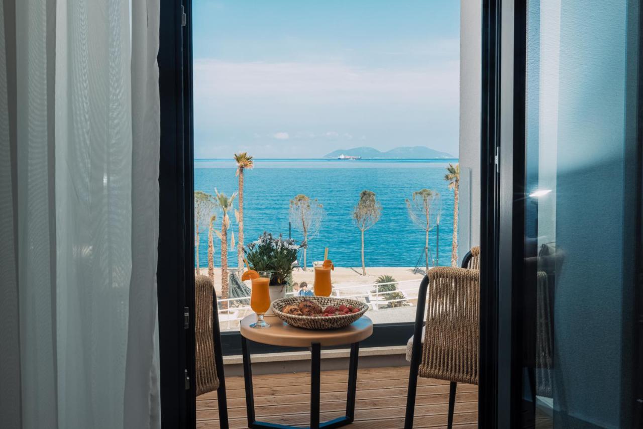 Azar Luxury Suites Vlorë Exteriör bild