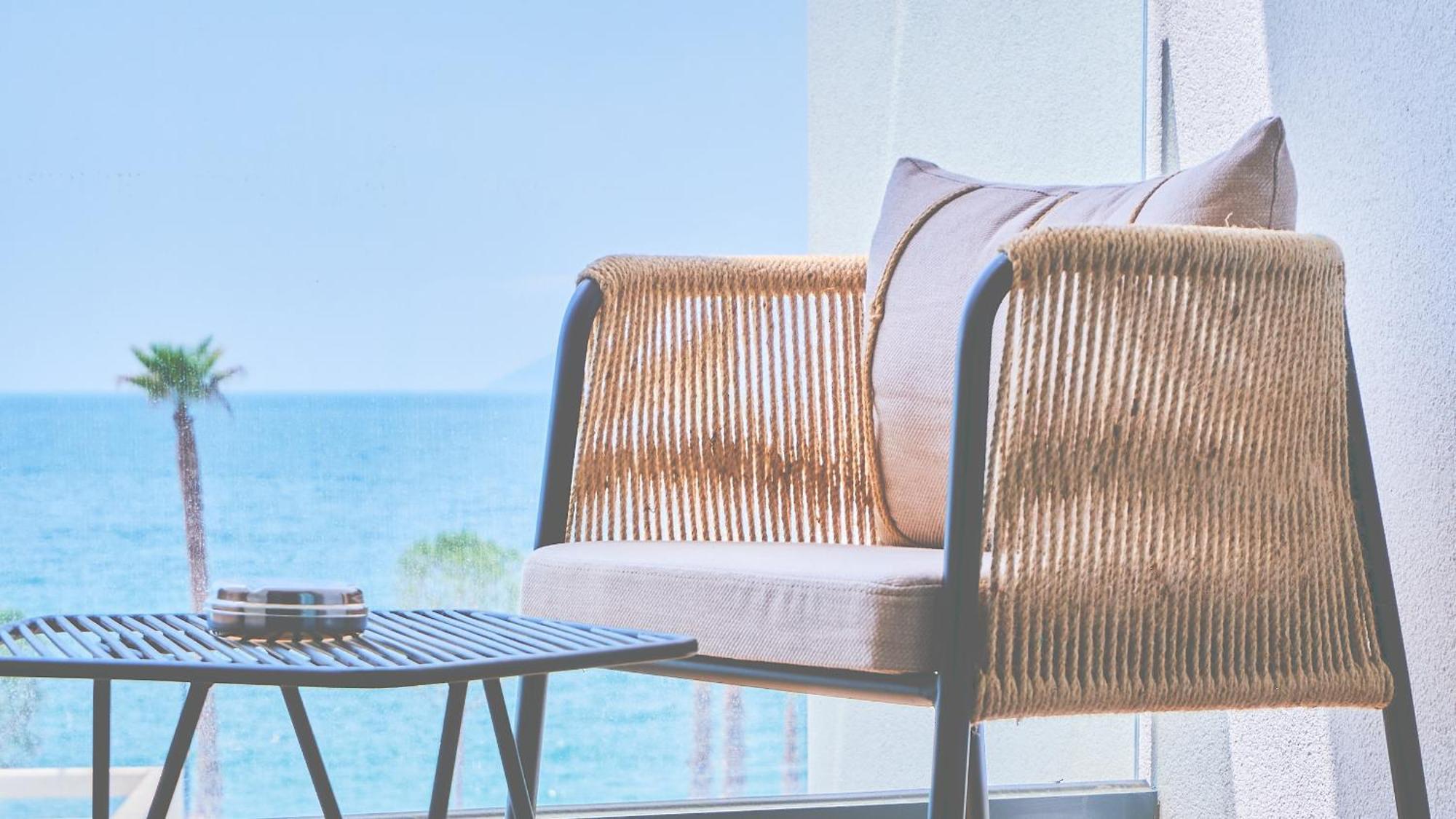 Azar Luxury Suites Vlorë Exteriör bild